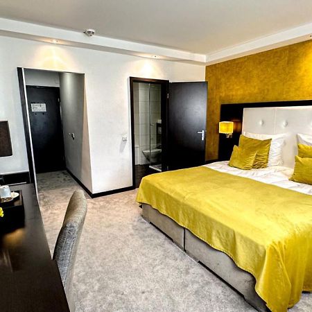 Hotel Moers Van Der Valk エクステリア 写真